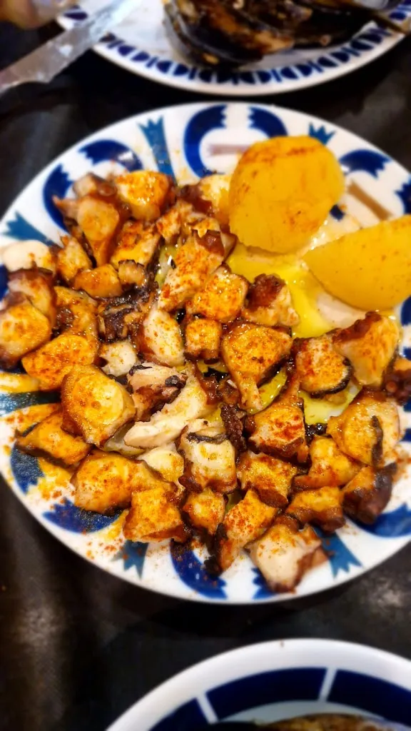 Abelardo Gonzalez Ruso_Restaurante A Marquesa_Burela_review