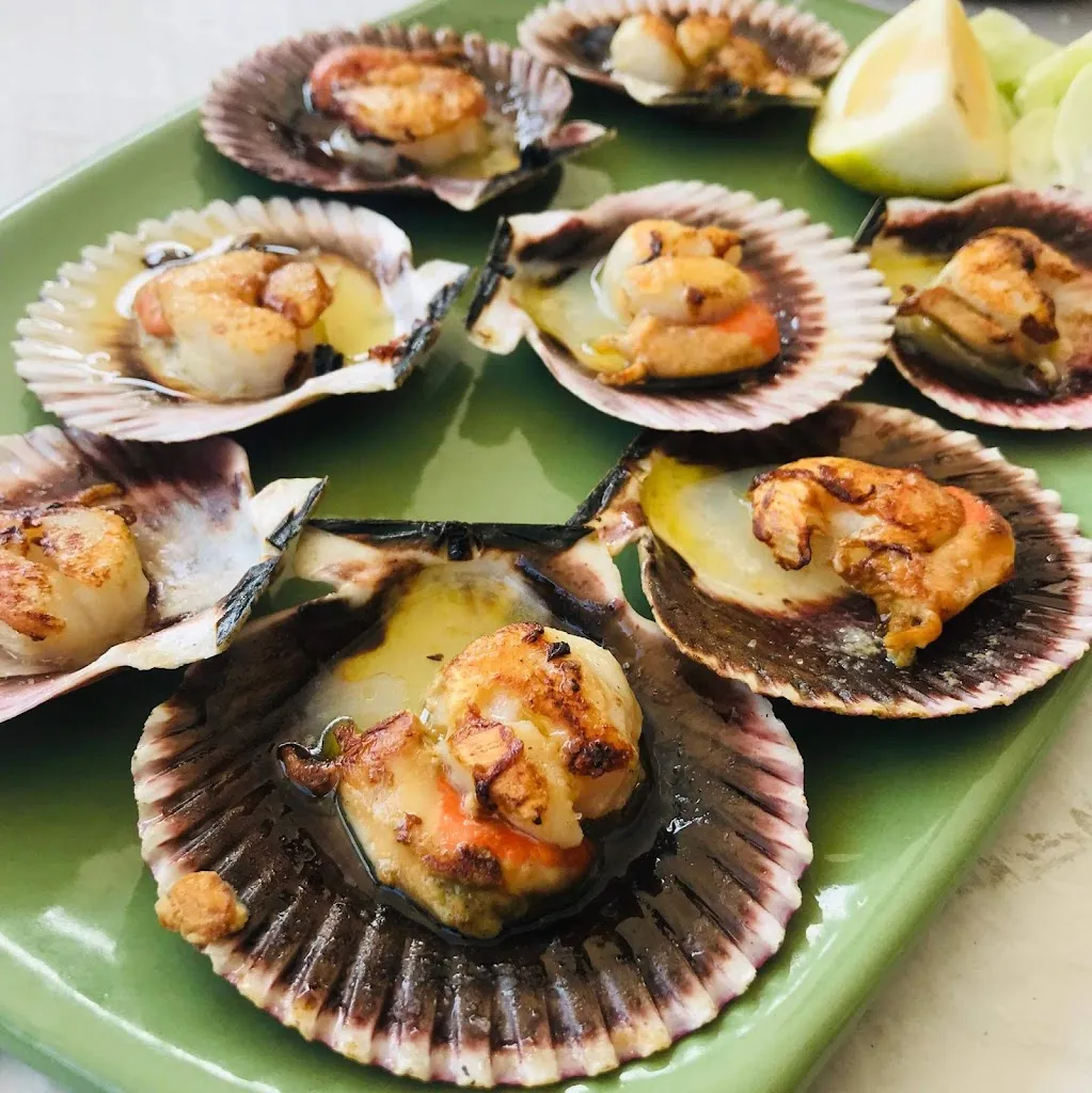 Breakwater restaurant_Burela_slider_image_3