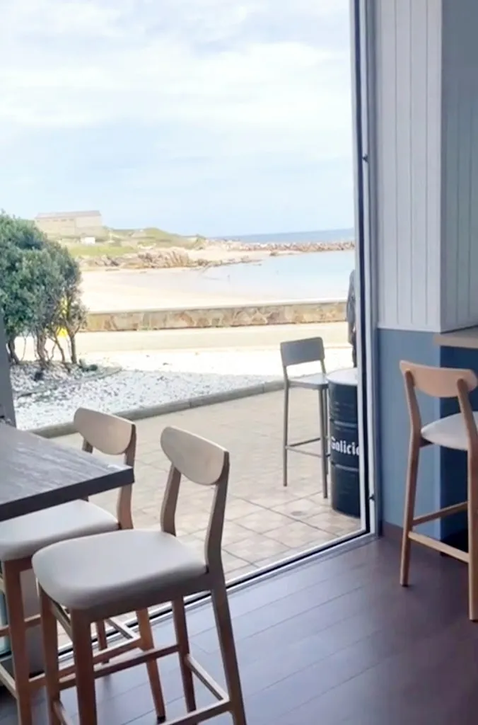 L´ URBANA - Cervecería, Bar & Restaurante restaurant in Burela