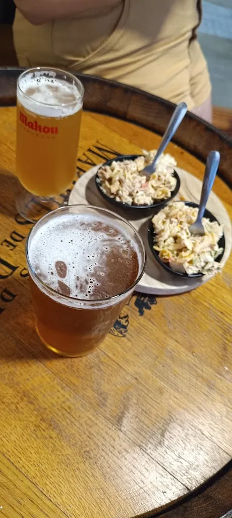 Isaac Diaz Rodriguez_TAPERIA AS REDES_Burela_review