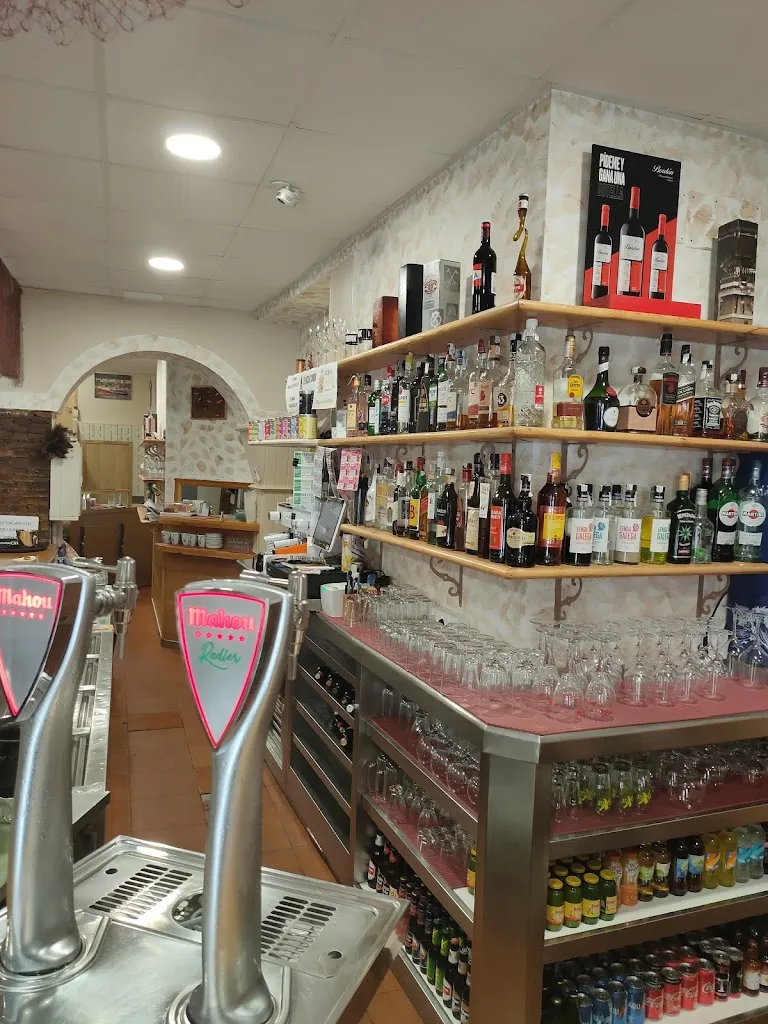 TAPERIA AS REDES restaurant in Burela