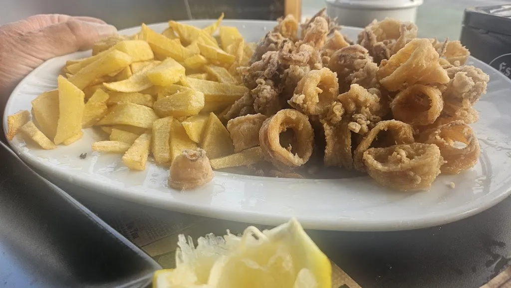 alberto Fernández_Bar O Raio_Burela_review