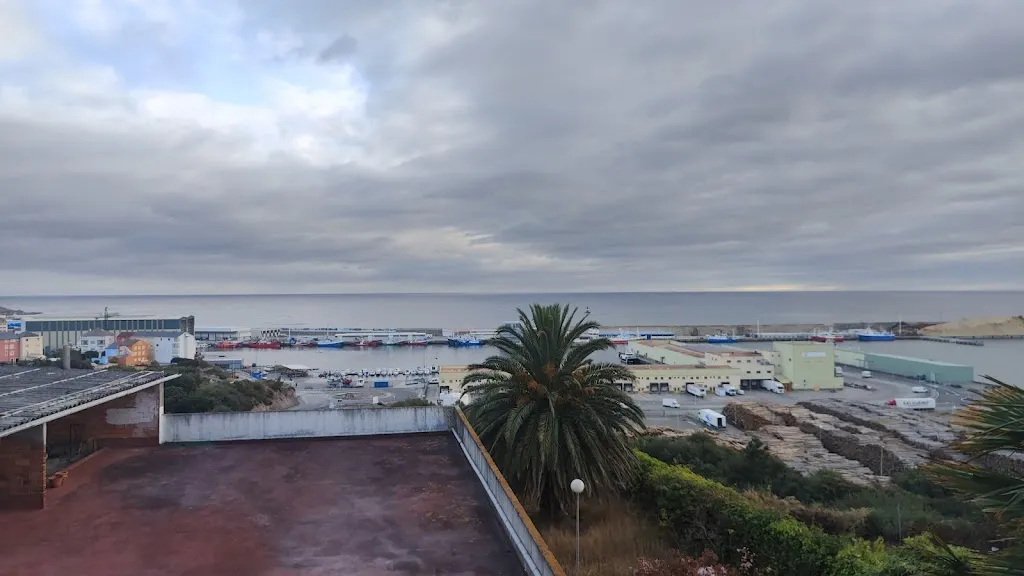 Olga Casado_Pensión Bar Cafetería Luzern_Burela_review