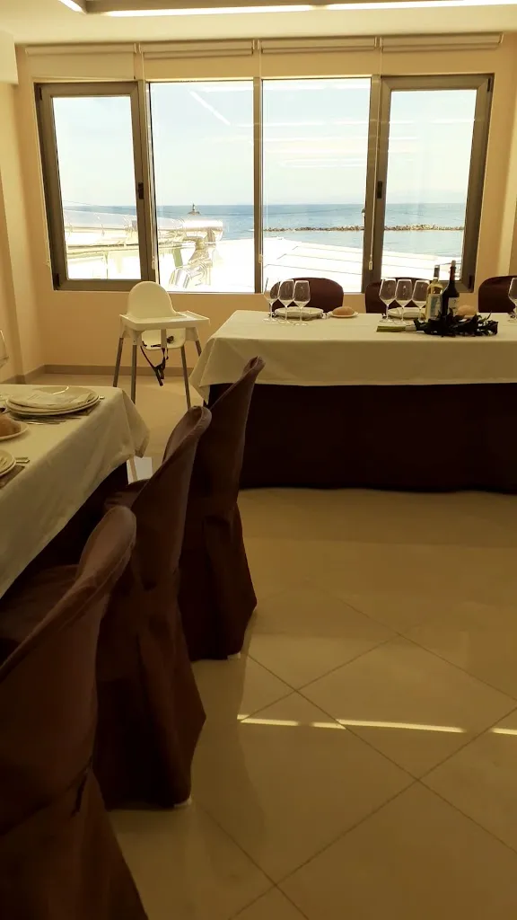 Hotel Nordés restaurant in Burela