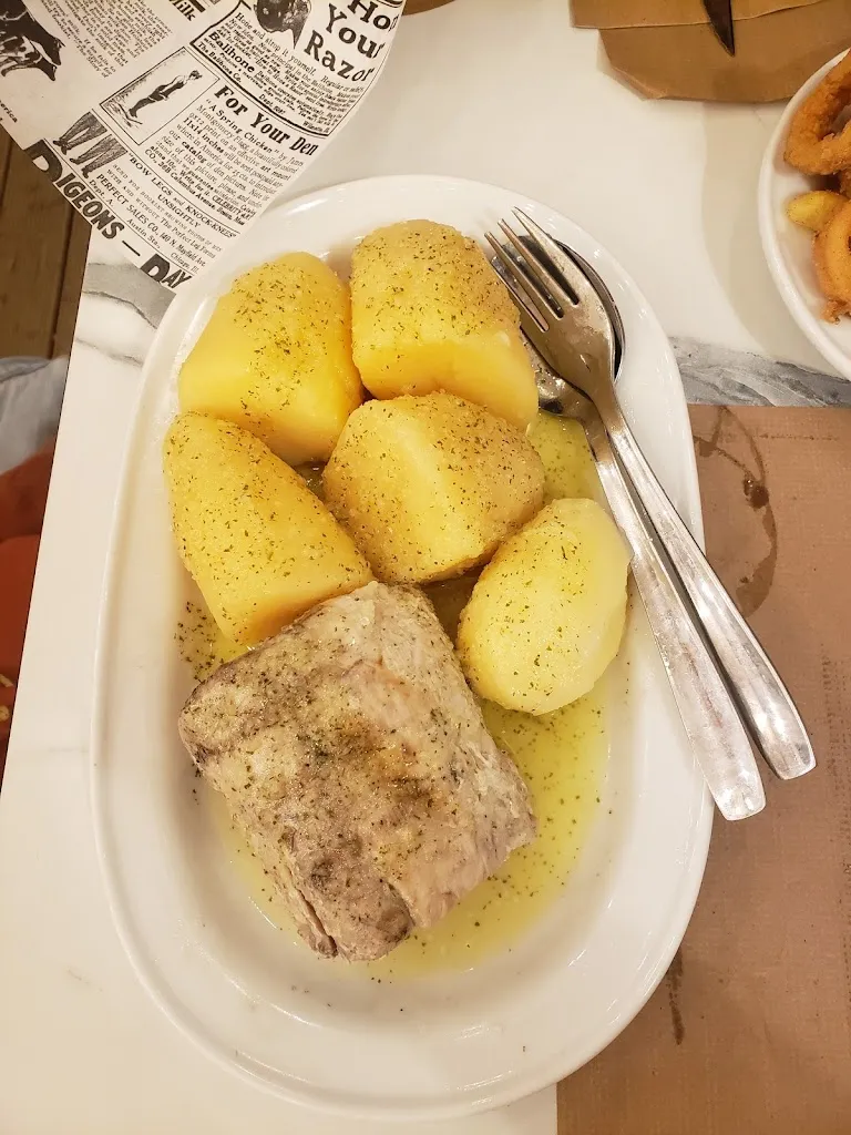 Yeyika Pérez Suárez_Chiringuito O Rincón a pé de Praia_Burela_review