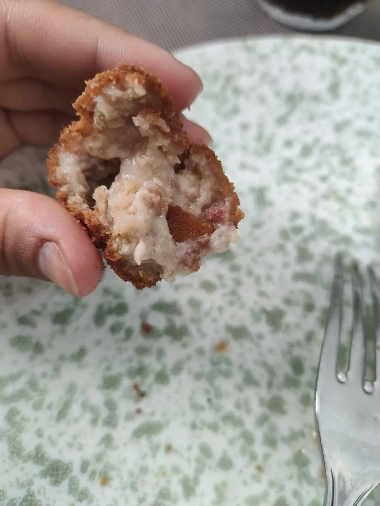 Zaira Eiriz Pérez_A taberna do Pupi_Chantada_review