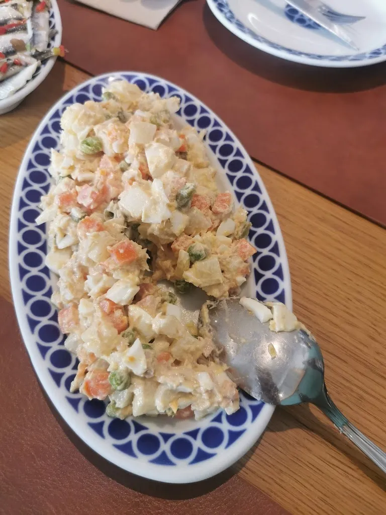 Eduardo Martínez_Meson Mogay_Chantada_review