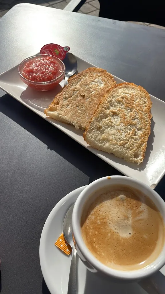 Stephanie_Pryce_Chantada_review