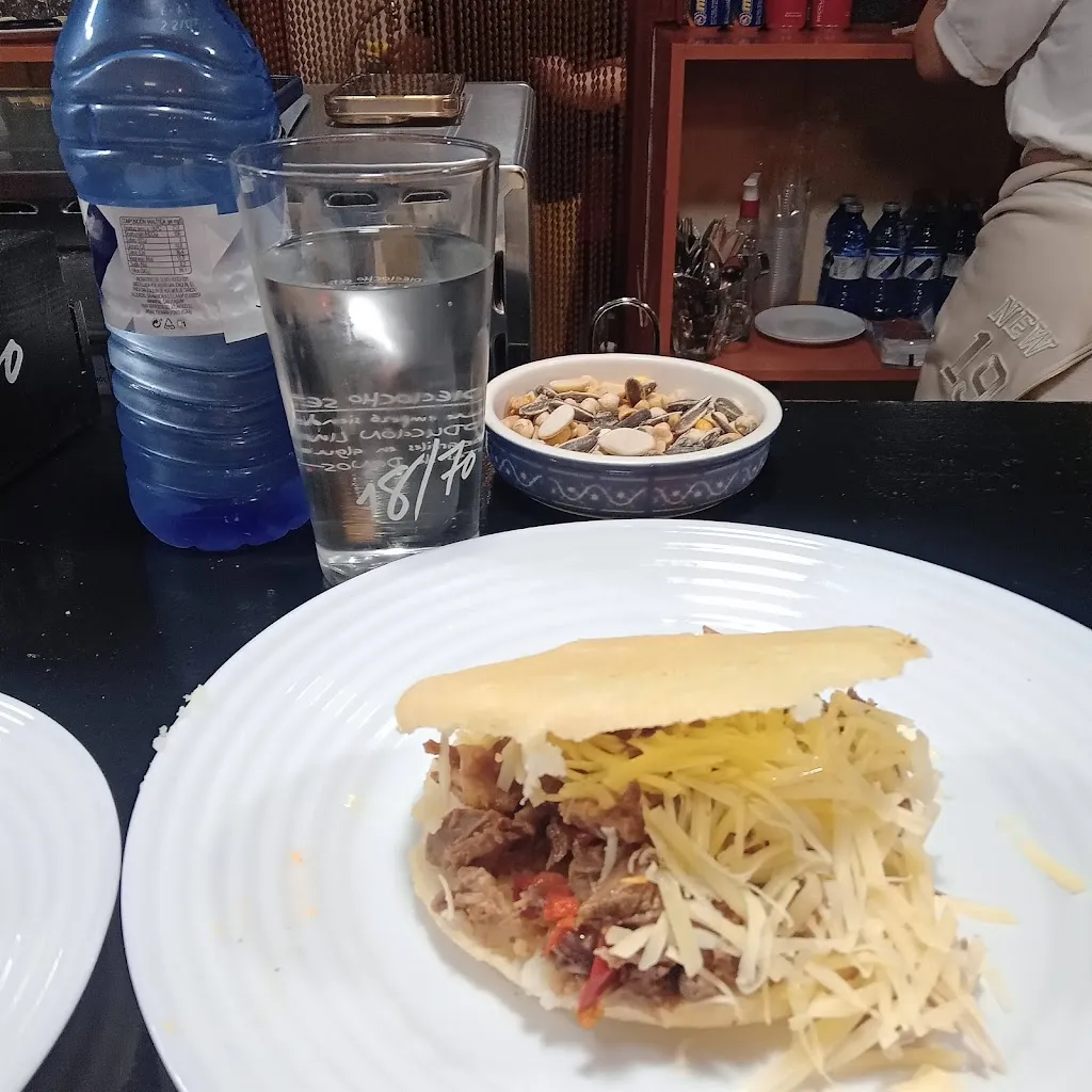 Valle Cerrito_Bar Pio Lindo_Chantada_review