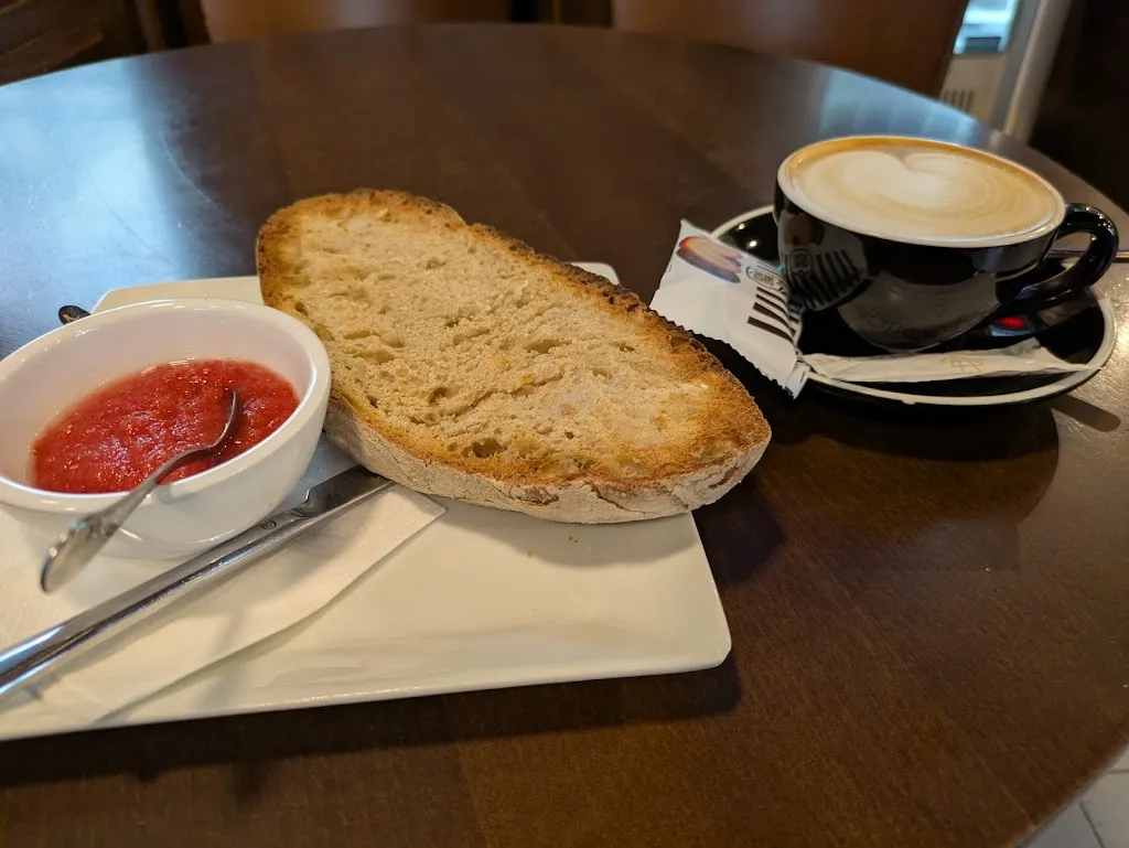 Naxo_Café Capitol_Chantada_review