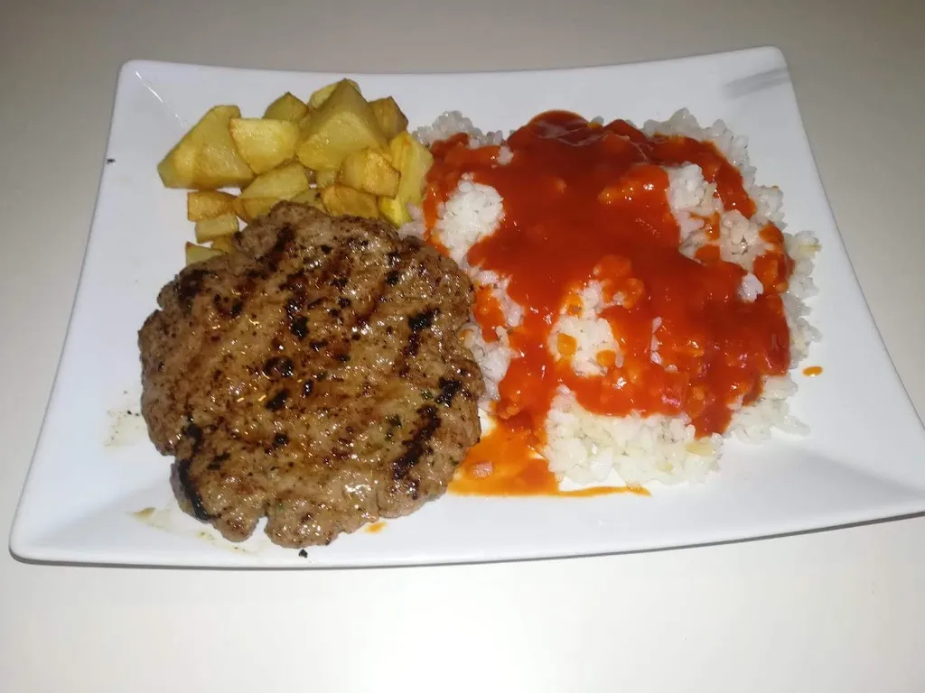 BAR EL SITIO restaurant in Chantada