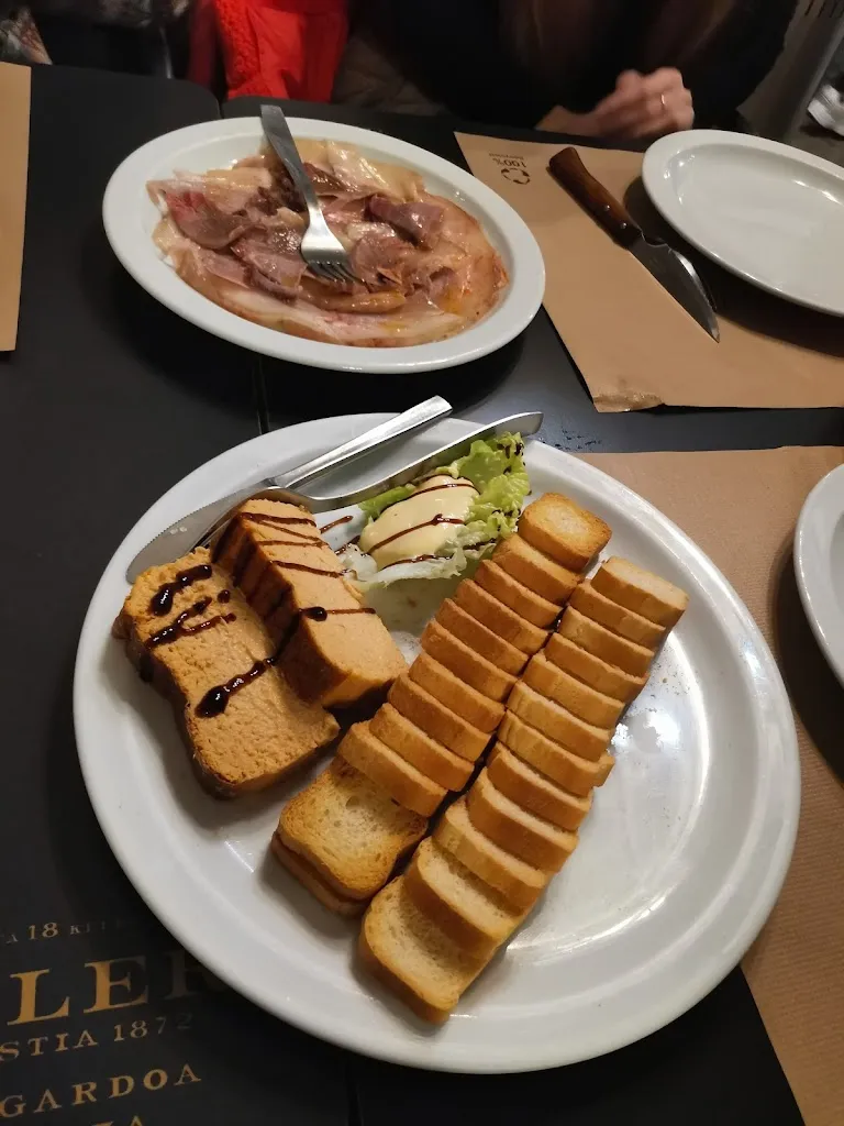 Peter_Taberna Airexe_Láncara_review