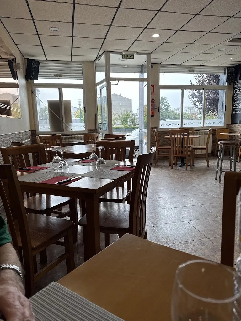 Martin Canoura_Mesón Do Neira_Láncara_review