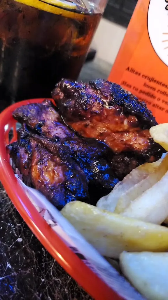 ALA MADRE_Meira_slider_image_2