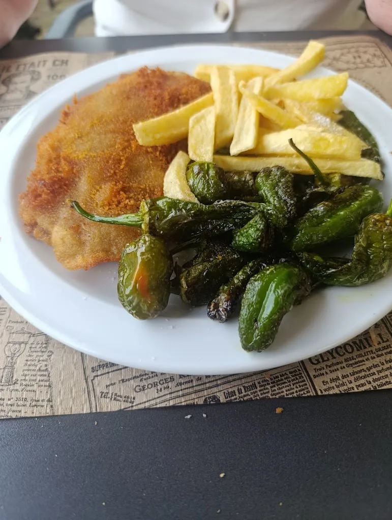 Juan francisco Pacheco Antón_Restaurante O Korreo_Guitiriz_review