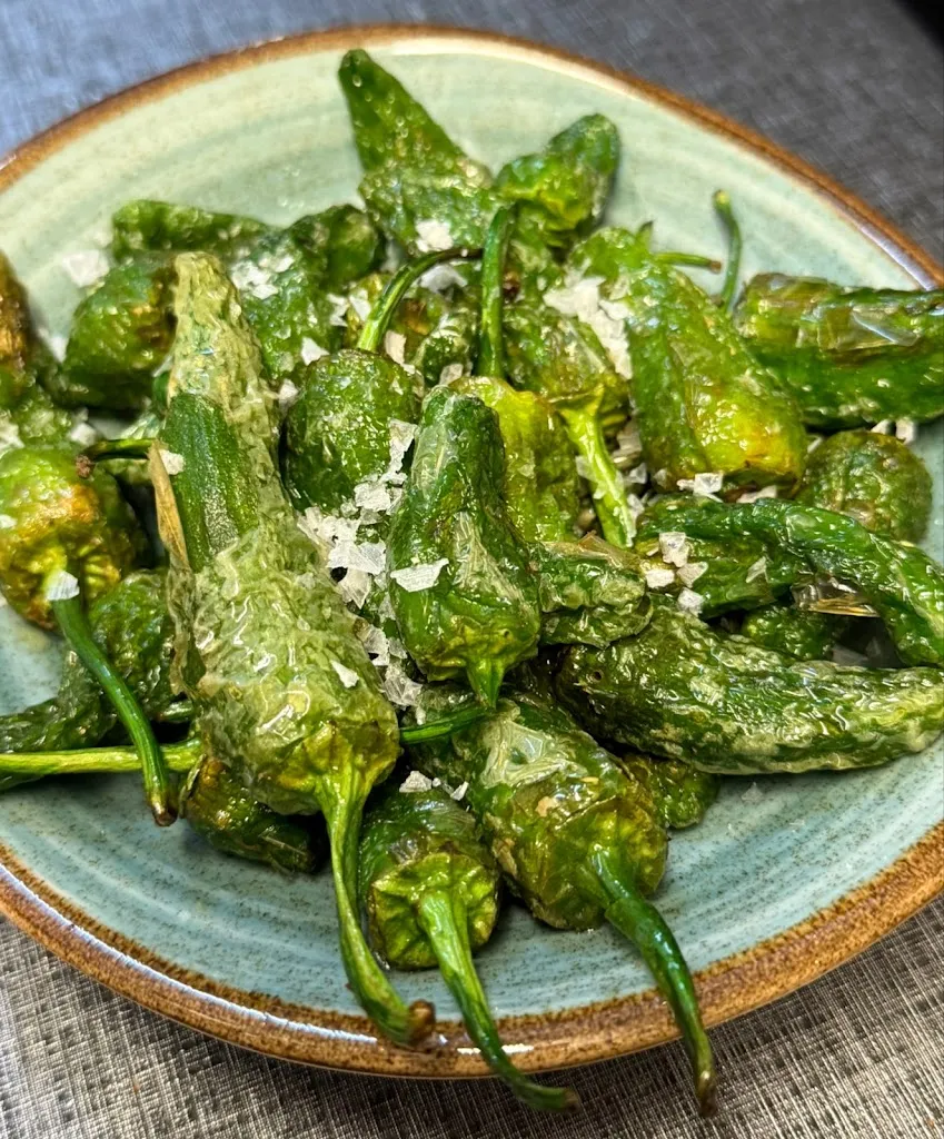 O Galo Checo_Guitiriz_slider_image_2