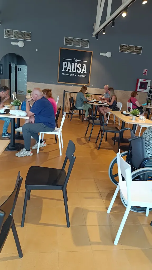 Guitiriz La Pausa_Guitiriz_slider_image_2