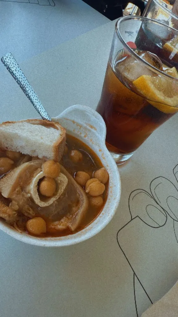 Juan Carlos Julio Iglesias_Merendero_Guitiriz_review