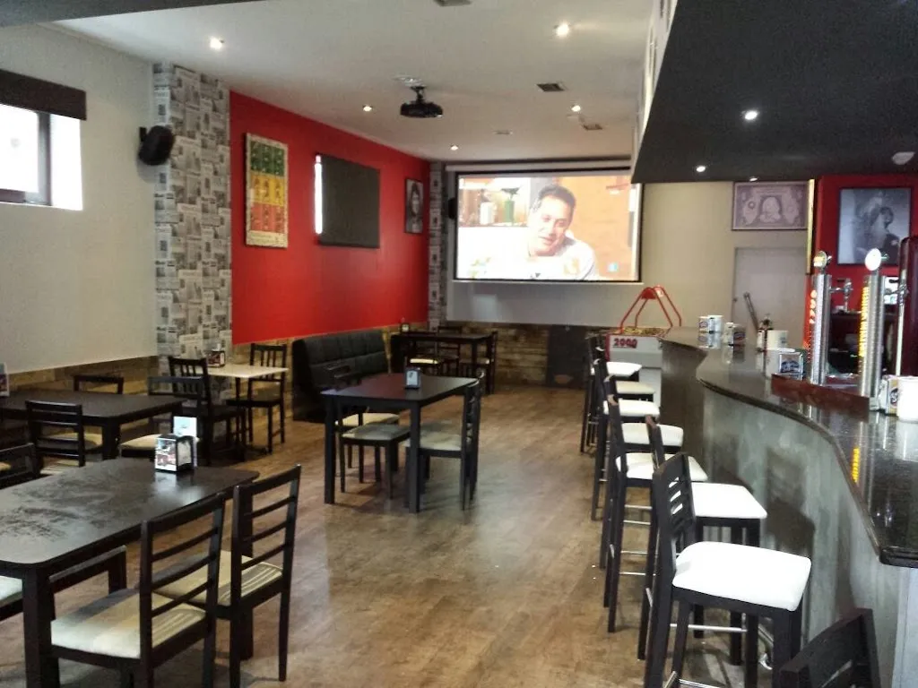 Café Pub FLAMINGO restaurant in Guitiriz