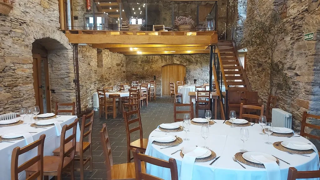 O forno de tovar restaurant in Lourenzá