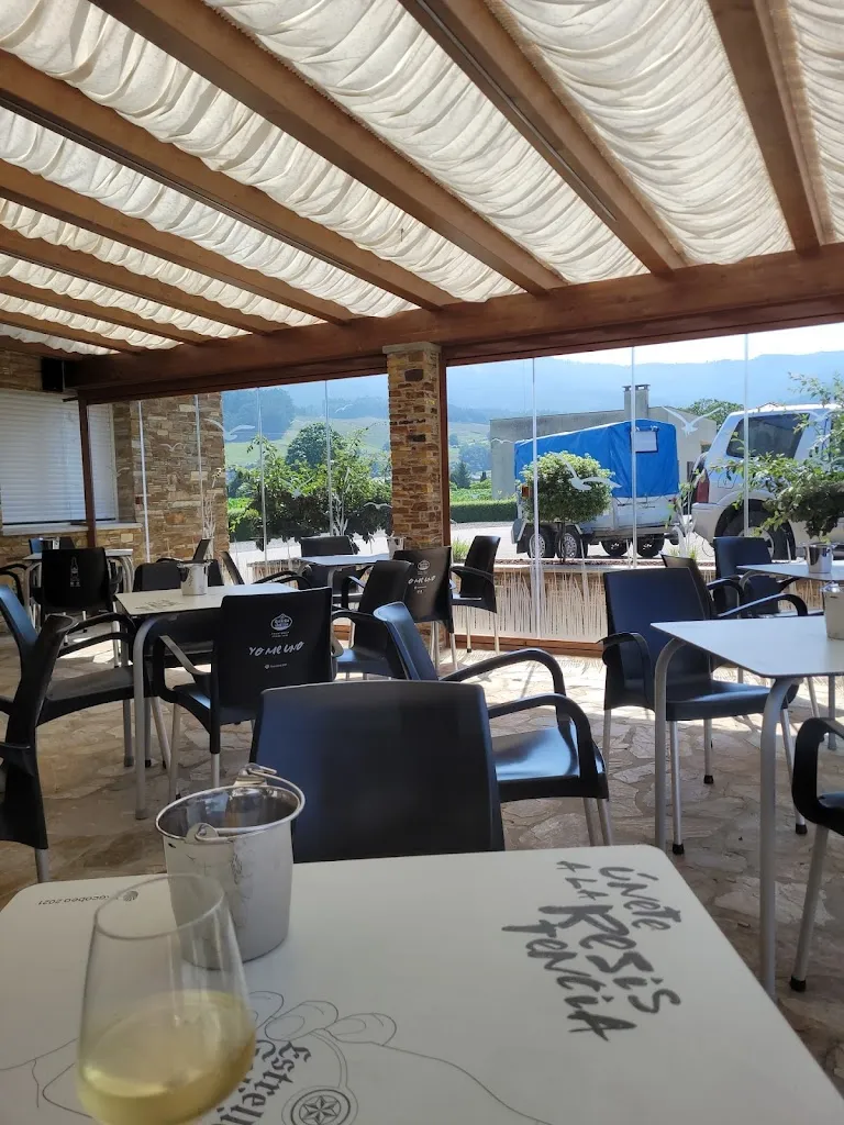 Cafe Bar Xiraldo_Lourenzá_slider_image_1