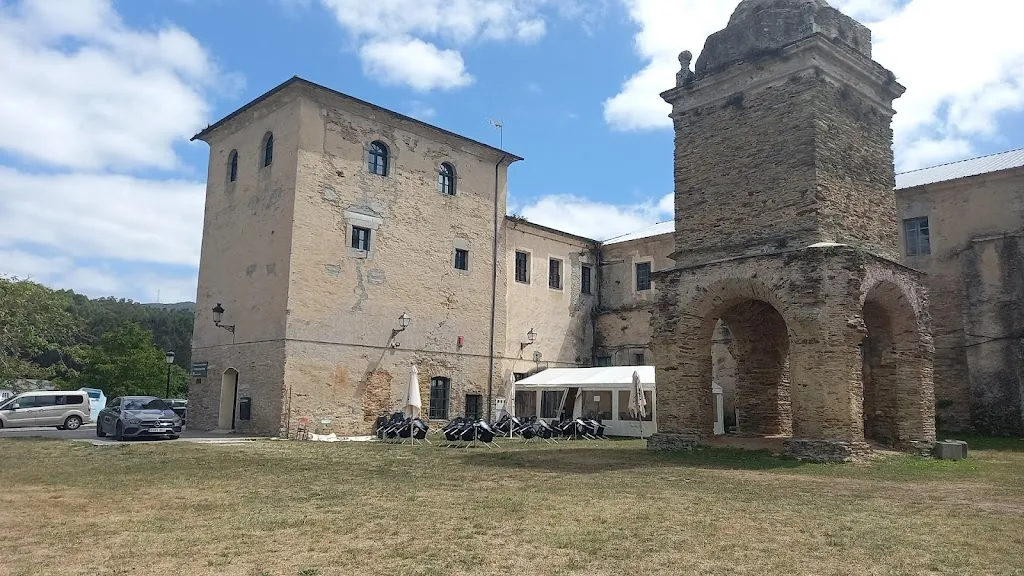 Mireia Murgoitio Dominguez_Café Bar Torreón_Lourenzá_review