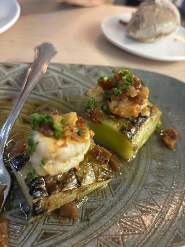 Jodi Waxman_Mesón A Laxa Raxería_Lugo_review