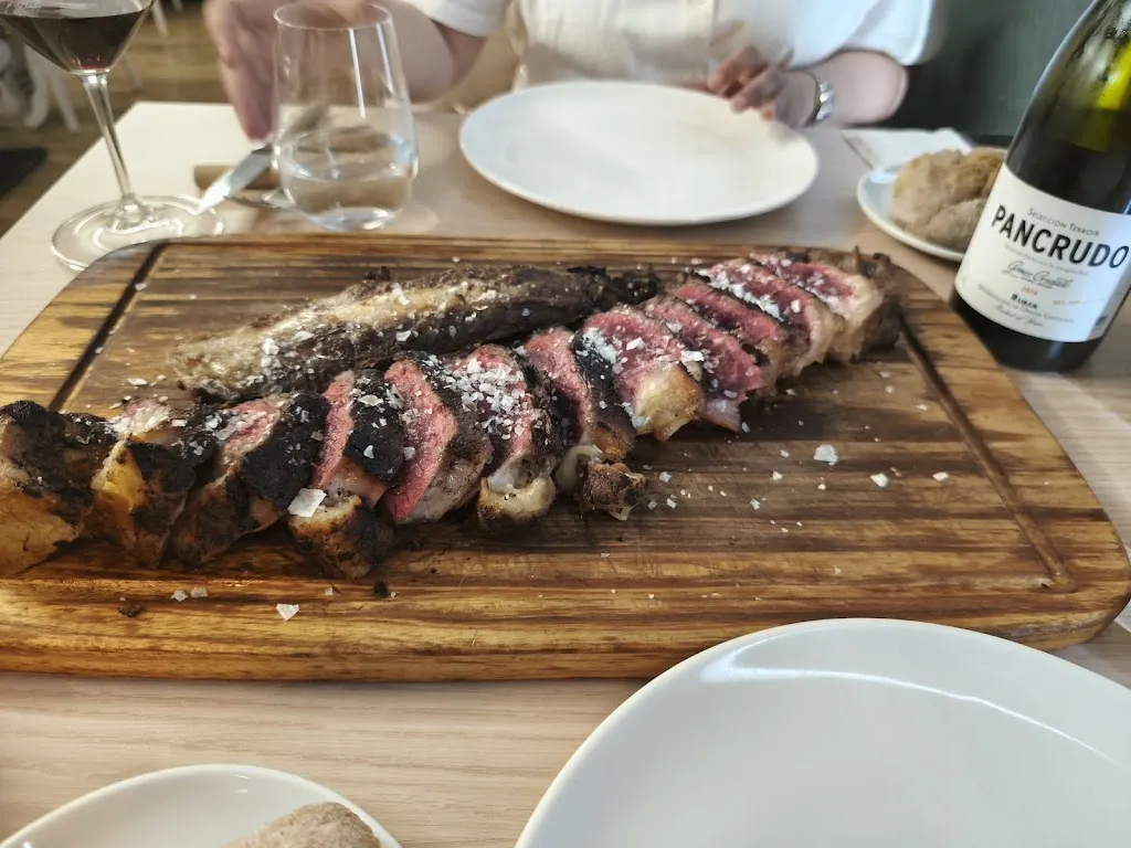 Adrian Exposito_Mesón A Laxa Raxería_Lugo_review