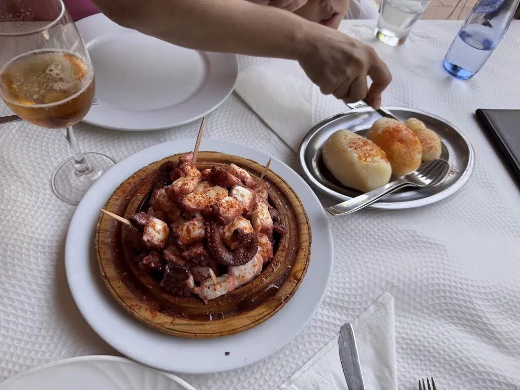 Jon Goodey_Pulpería O Xugo_Lugo_review