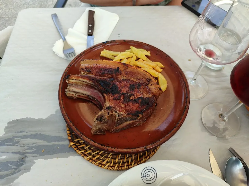 Café Restaurante Santi_Muras_slider_image_3