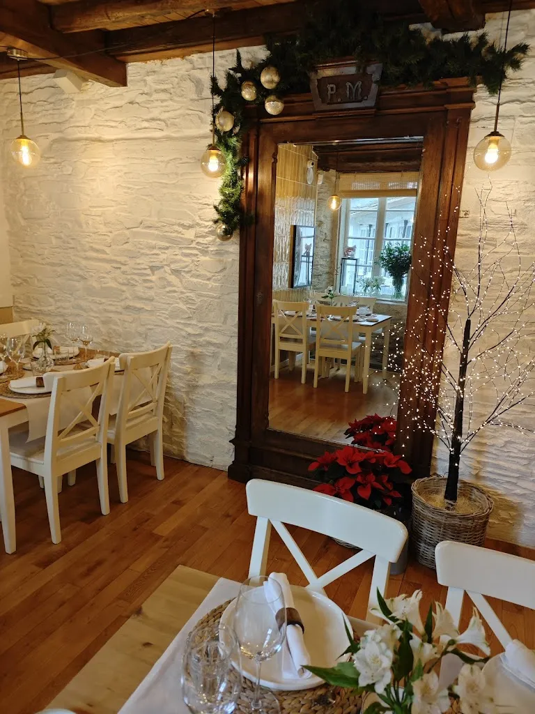 A Taberna de Galiana restaurant in Mondoñedo