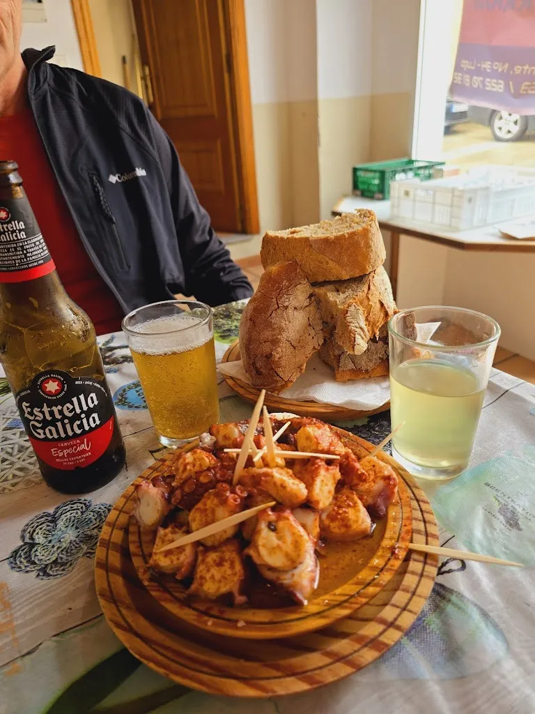 ENCARNI Garcia_Pulperia Suso_Mondoñedo_review