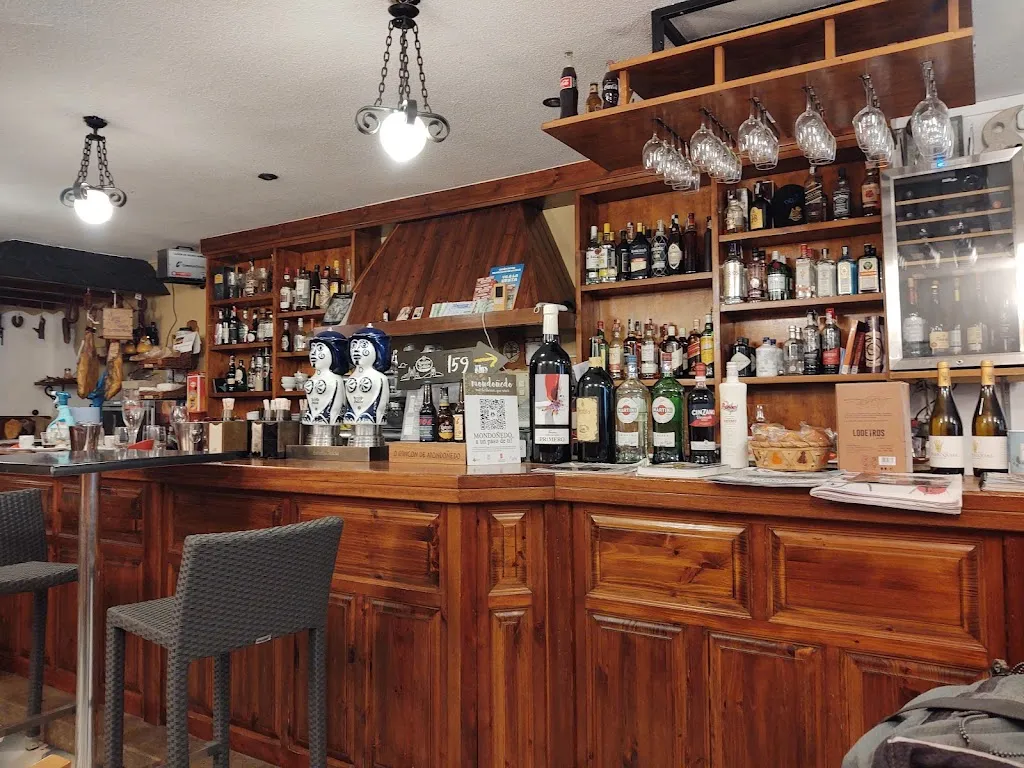 Cafetería O Rincón de Mondoñedo restaurant in Mondoñedo