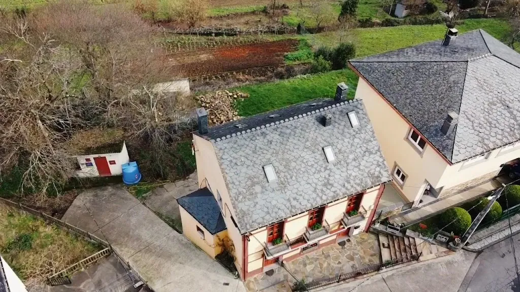 Casa Sara_Negueira de Muñiz_slider_image_2
