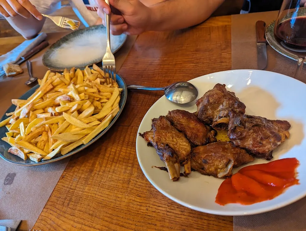 Casa Sidrón_Negueira de Muñiz_slider_image_3