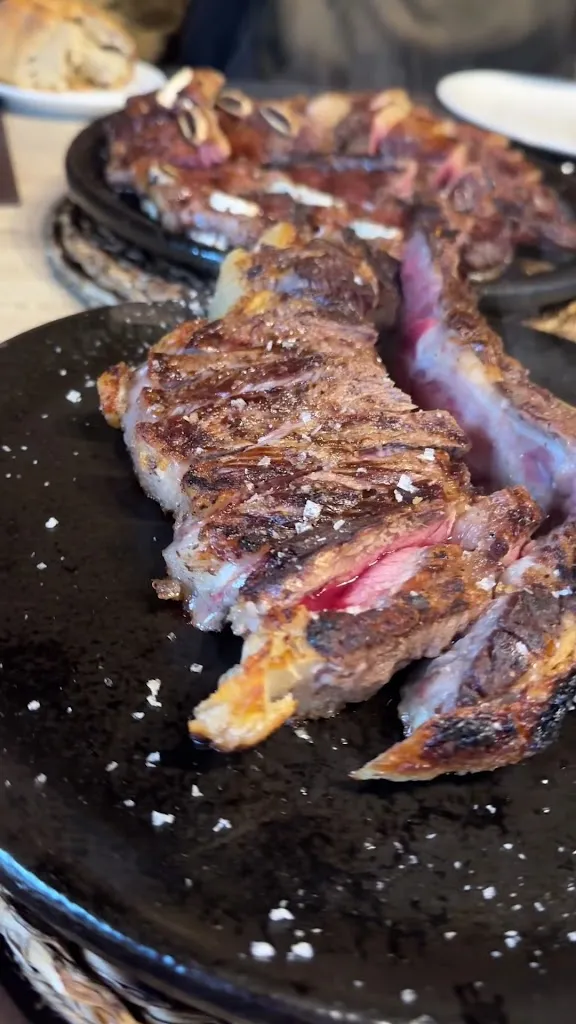 Mesón Catro Ventos_Negueira de Muñiz_slider_image_2