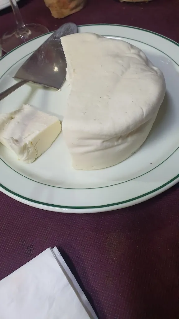 Gelin Fernández_Cantina da Purita_O Incio_review