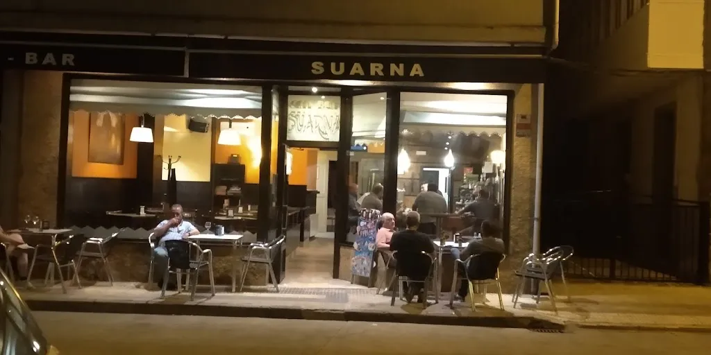 Café Bar Suarna restaurant in Navia de Suarna