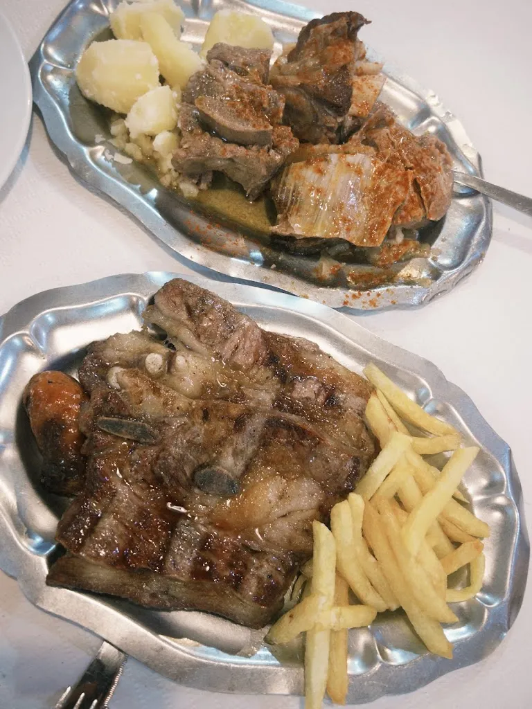 Restaurante Fonte Da Salud_Navia de Suarna_slider_image_2