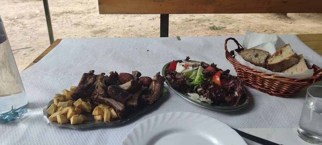 Menu_Bar Pena do Inferno_Navia de Suarna_image_9