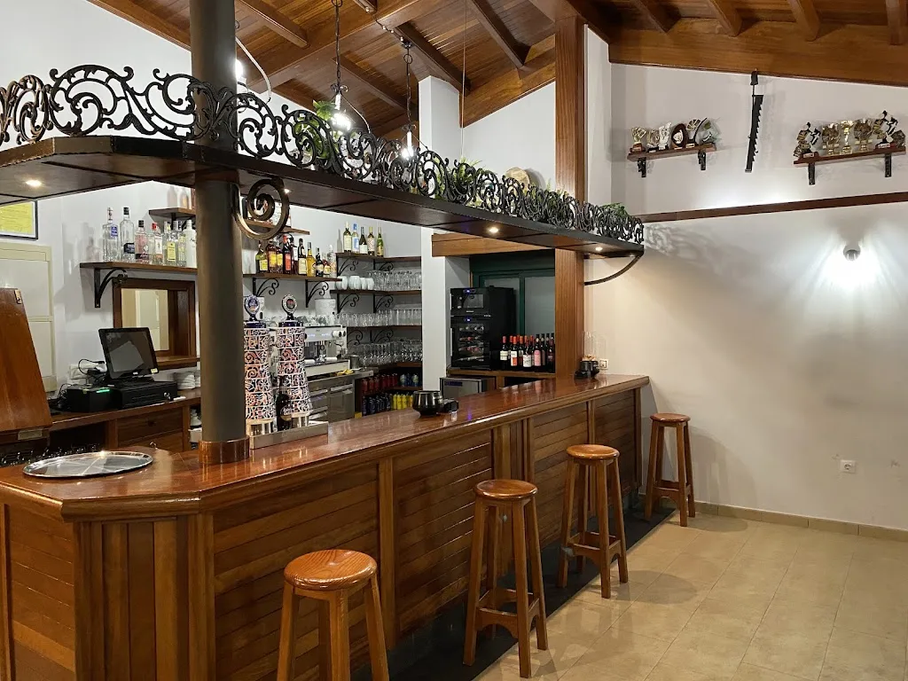 Mesón A Garita restaurant in Ourol