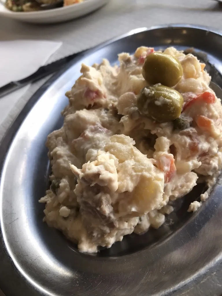 DAVID SANTOS CALVO PÉREZ_Pensión Restaurante González_Outeiro de Rei_review