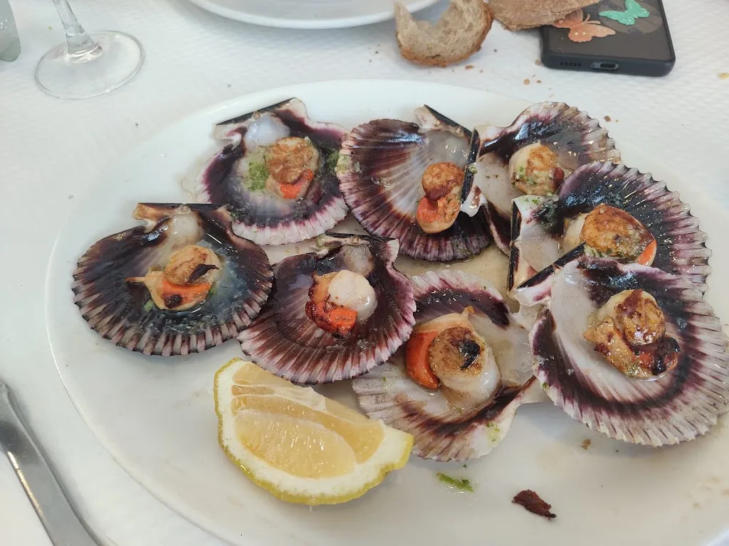 Pensión Restaurante González_Outeiro de Rei_slider_image_3