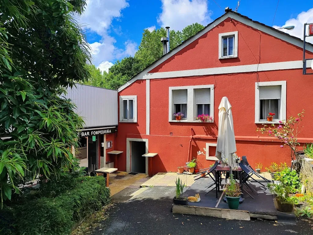 Cafe Bar Fompedriña_Outeiro de Rei_slider_image_2