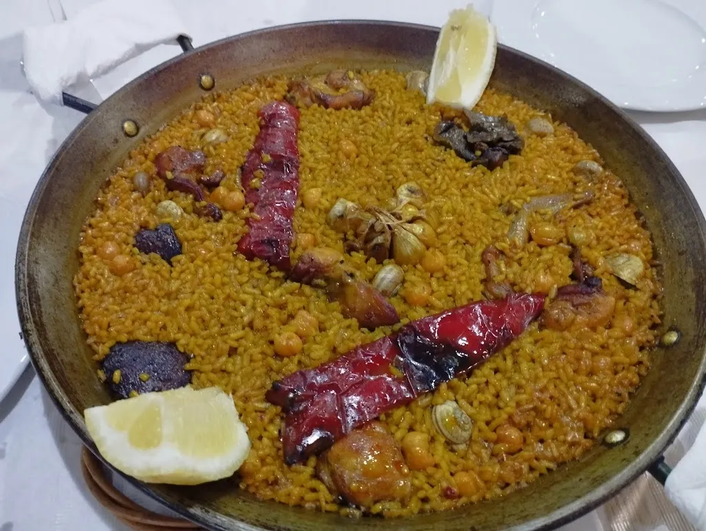 Restaurante comparsa moros restaurant in Monforte del Cid