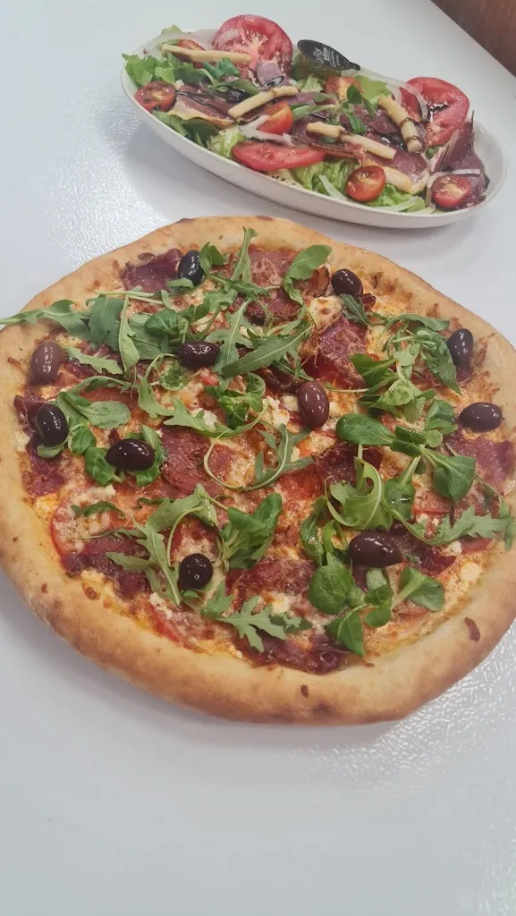 Menu_Pizzería JUNTOS_Monforte de Lemos_image_8