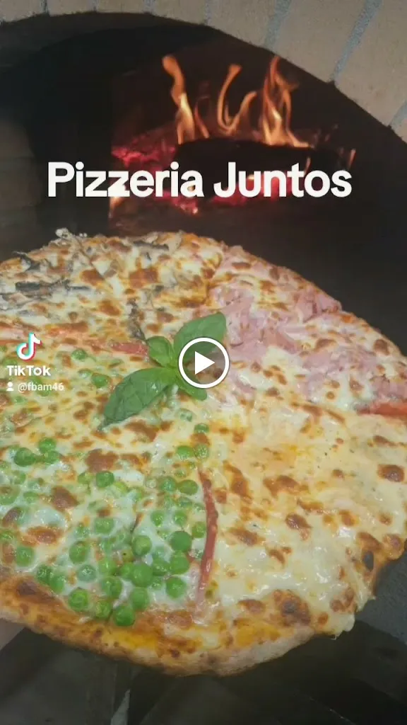 Pizzería JUNTOS_Monforte de Lemos_slider_image_2