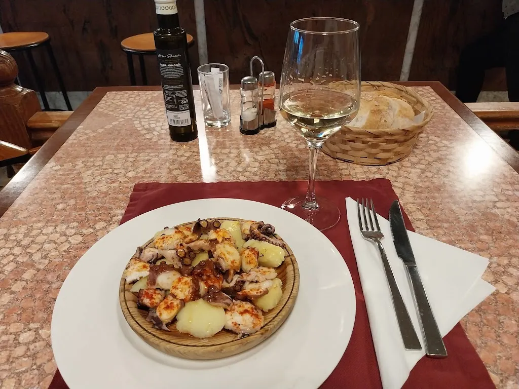 Doina Leca_La Polar_Monforte de Lemos_review