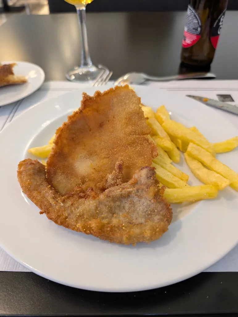 Restaurante Cardenal restaurant in Monforte de Lemos