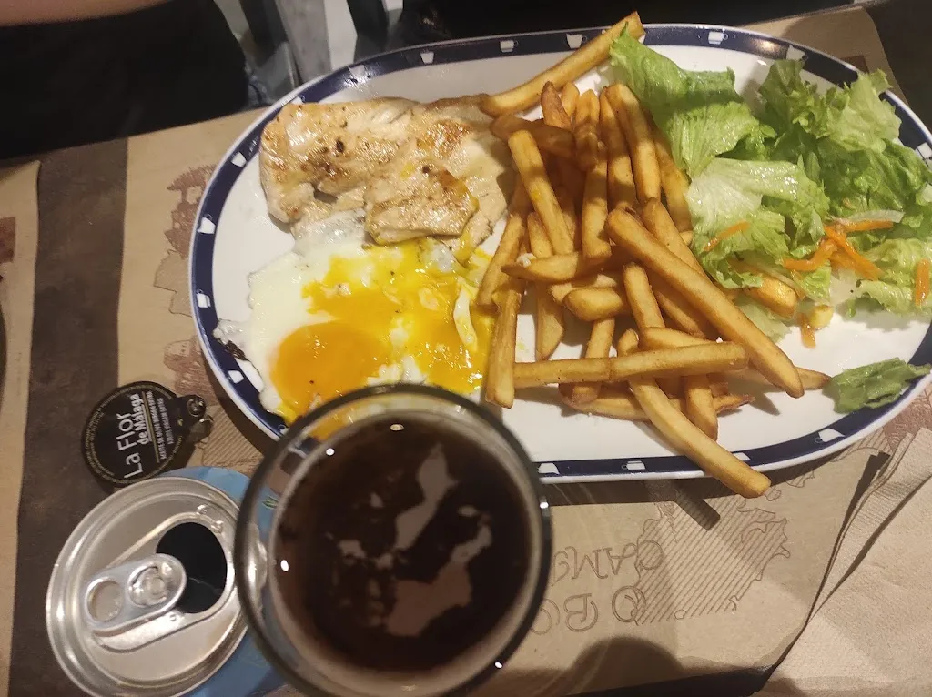 ANDRI CASTILLO_Burguer Majmel_Monforte de Lemos_recensione